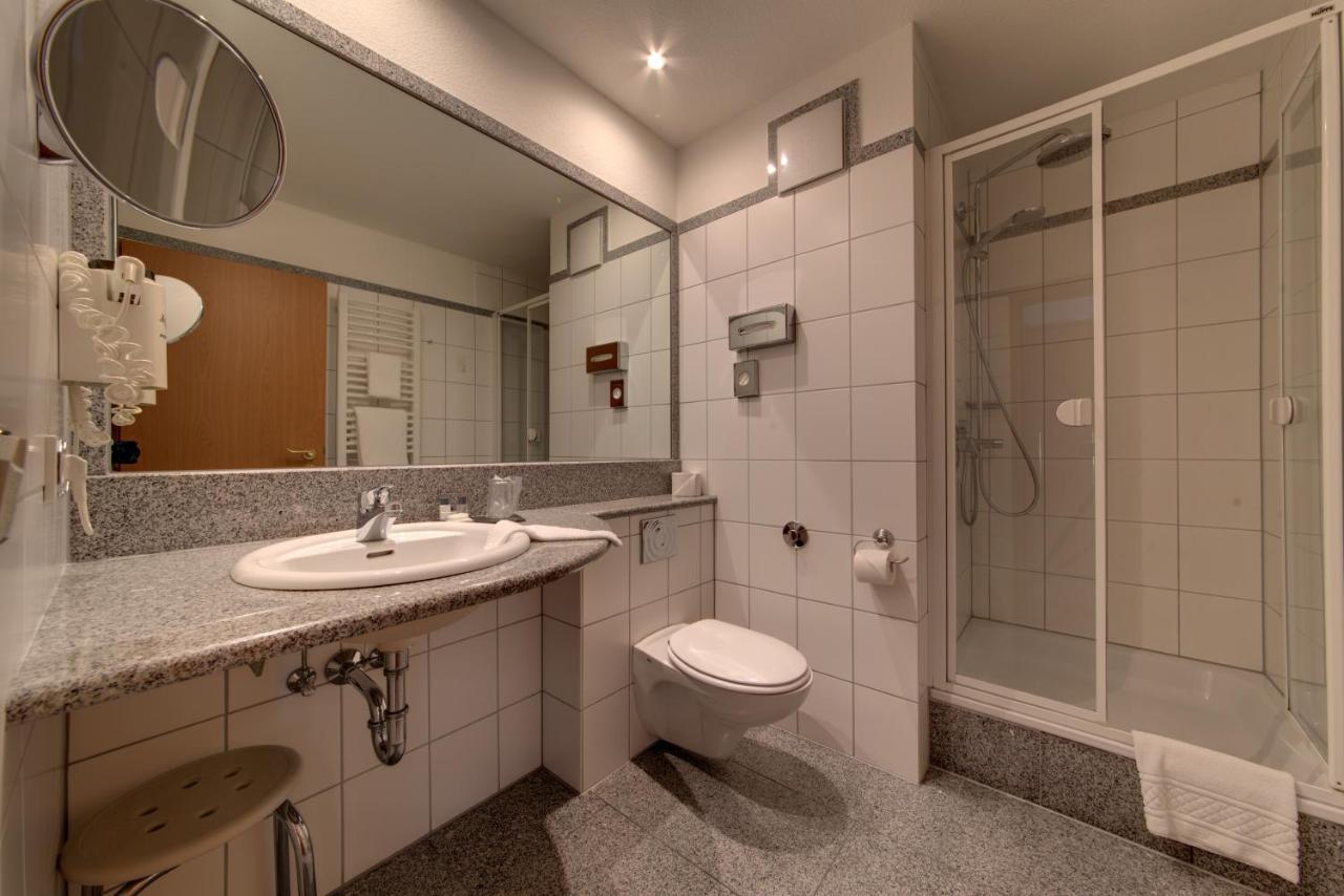 Hotel Merkur Landstuhl Zewnętrze zdjęcie