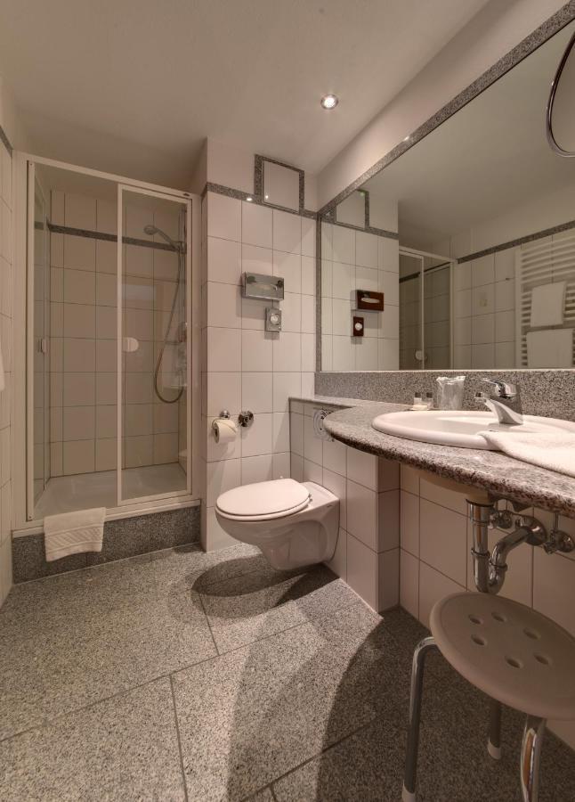 Hotel Merkur Landstuhl Zewnętrze zdjęcie